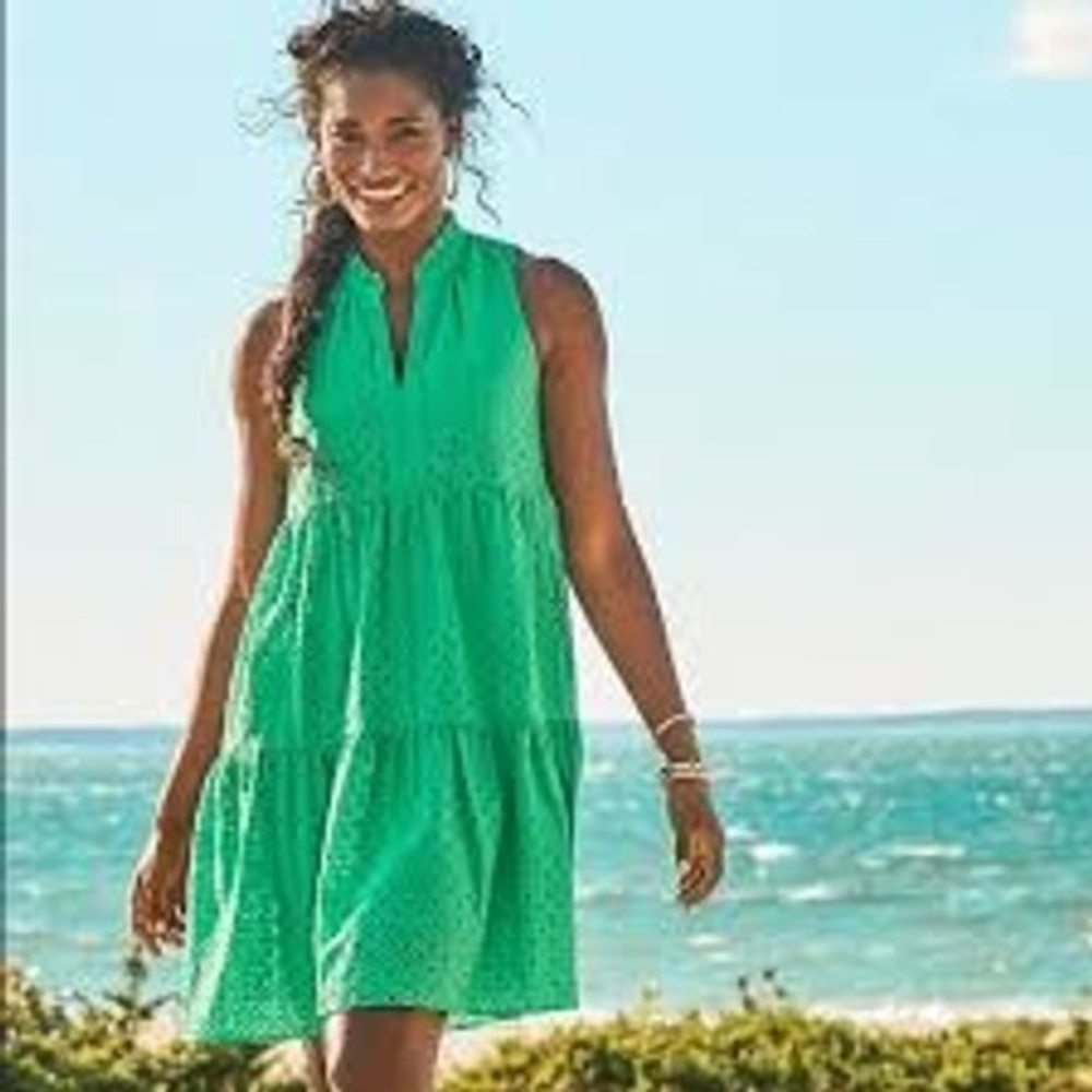 Lilly Pulitzer Dress Novella XXS Green Tiered Eyelet Sleeveless Ruffle Neck